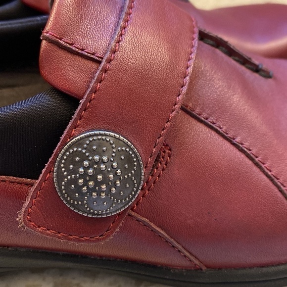 Abeo Smart Leather Clog Size 8 3540- Red/maroon - Picture 5 of 14